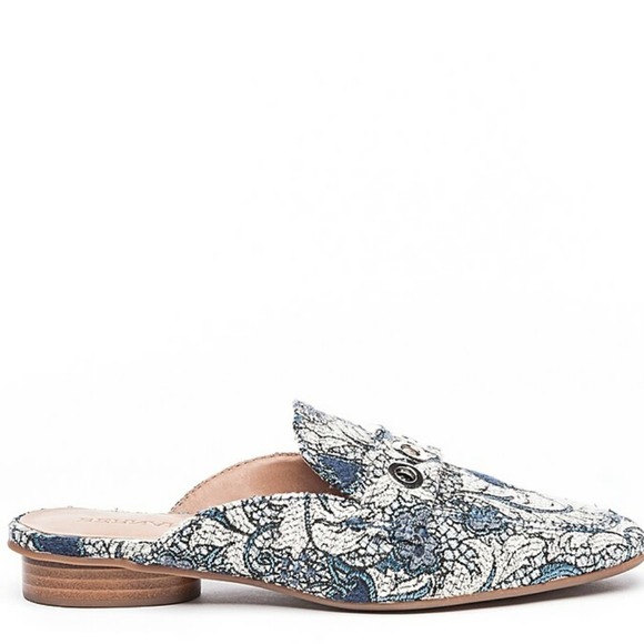 Bernardo Shoes - Bernardo Boho Blue Floral JEN Mule Size 6.5